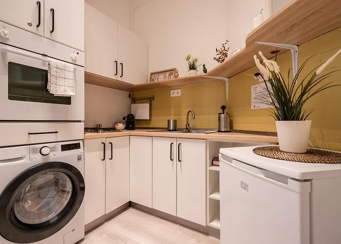 Cozy & Lovely Nest In Budapest Soho
